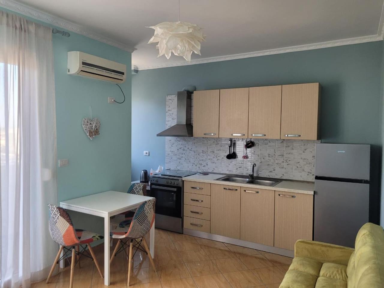 New Apartment Near The Beach Vlorë 外观 照片